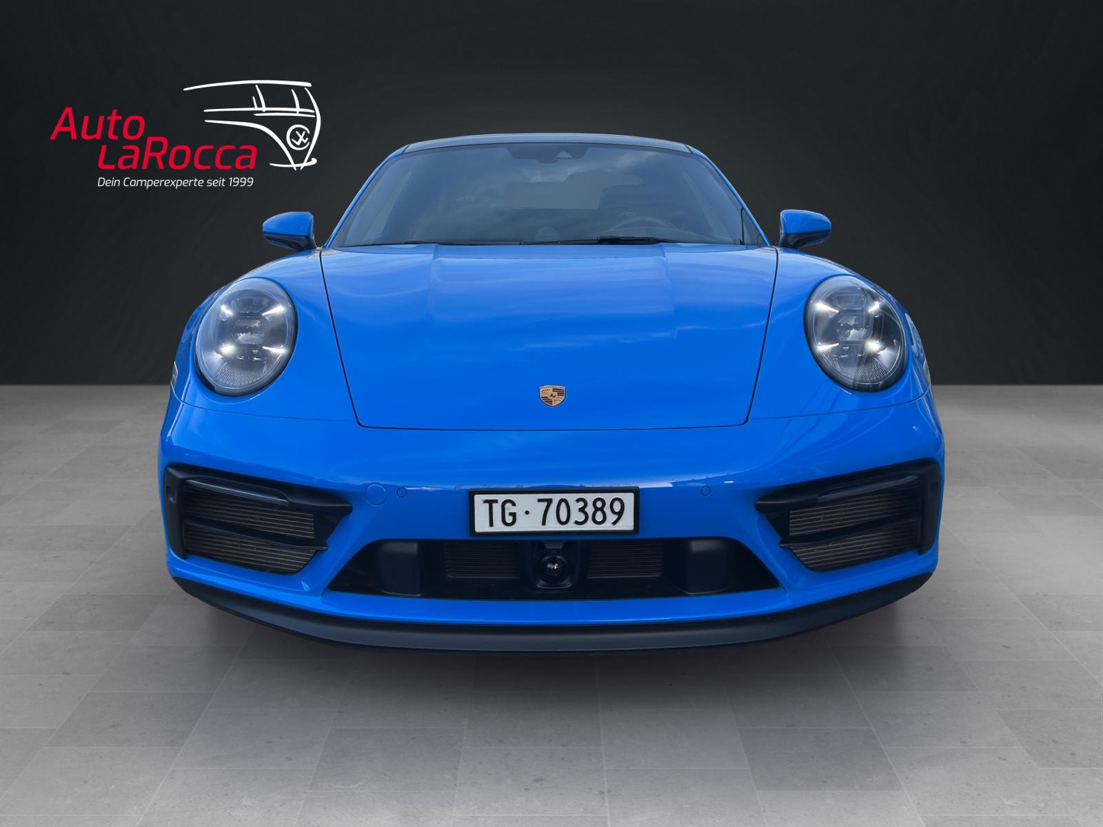 PORSCHE 911 Carrera GTS PDK-showroom-element-1