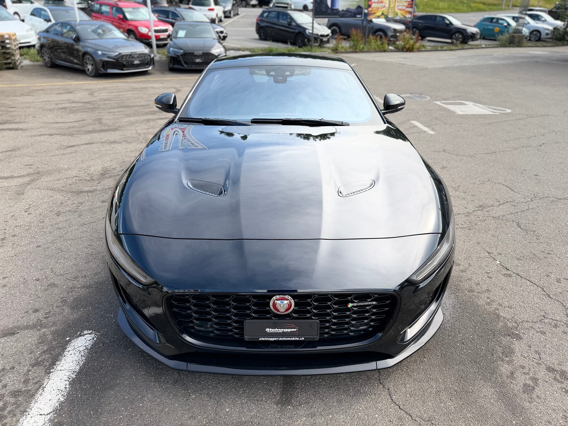 JAGUAR F-Type Coupé 5.0 V8 R-Dynamic Automatik-showroom-element-2