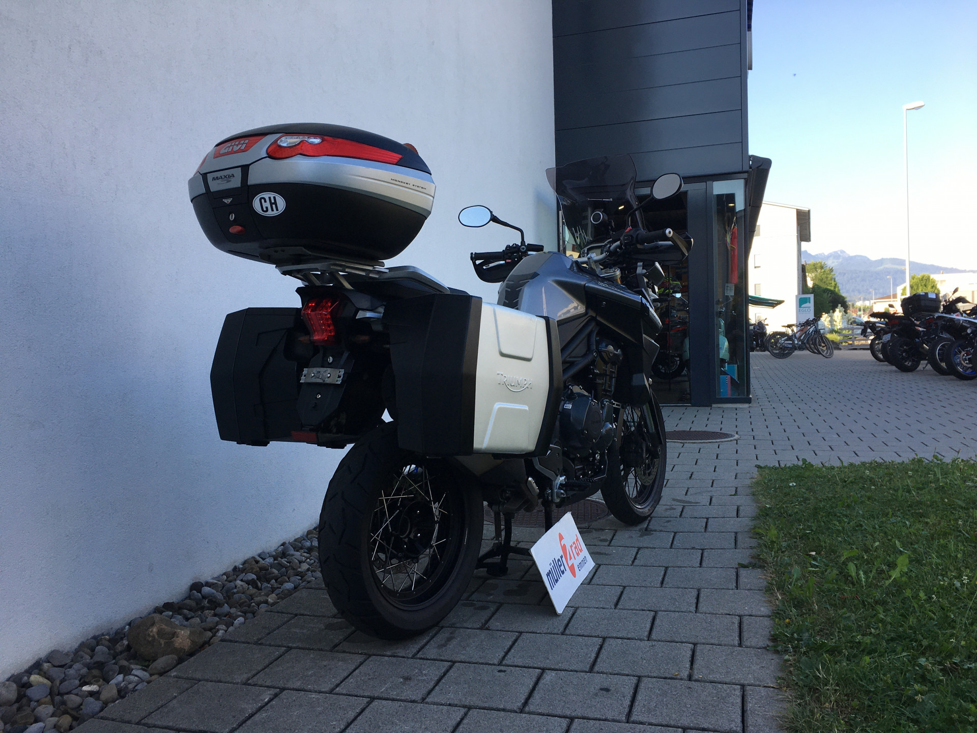 TRIUMPH Tiger 1200 Explorer-image-3
