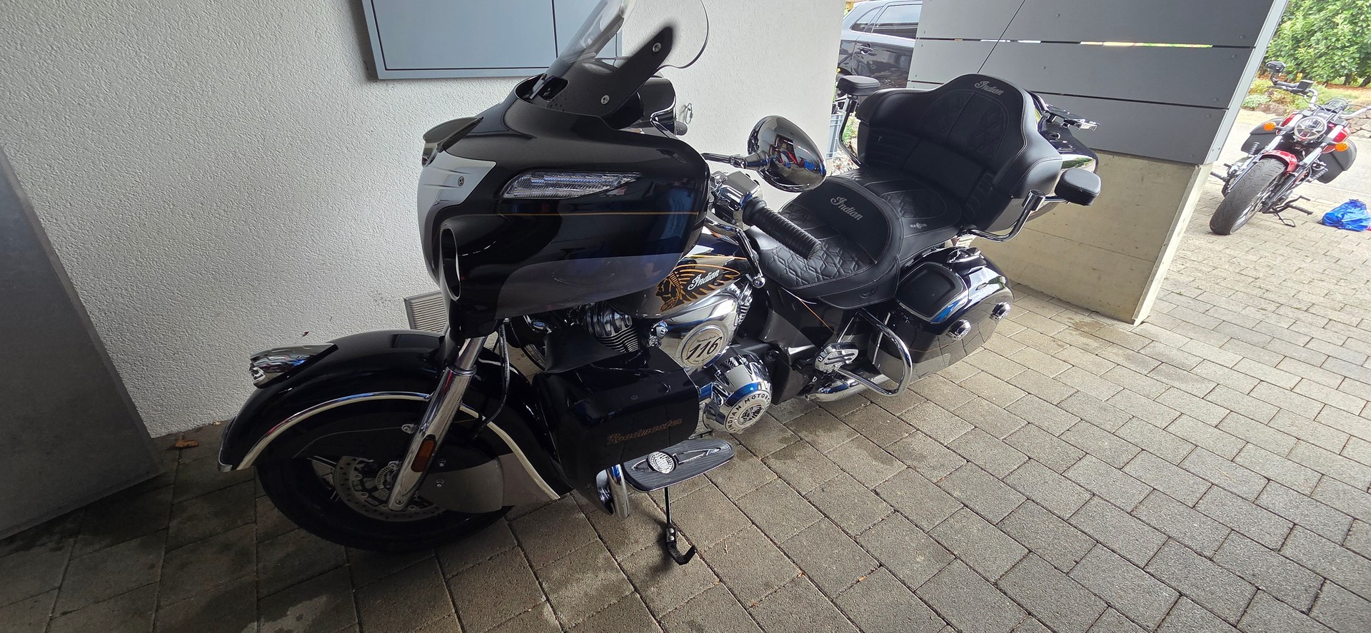 INDIAN Roadmaster Power Plus Limited-image-3
