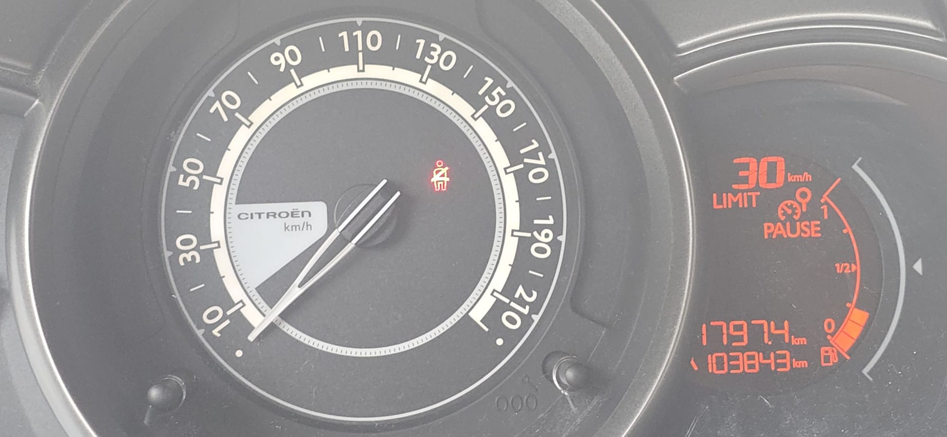 CITROEN C3 1.2i Tonic-image-11