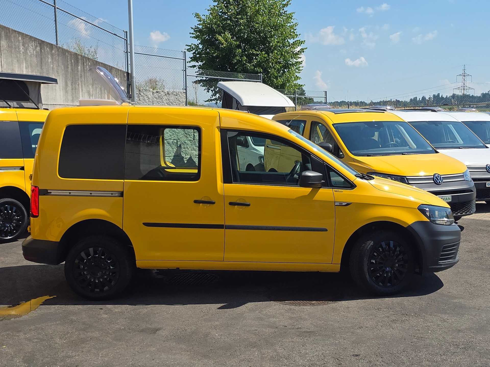 VW GEOVAN M - Allrad - Automat - 150PS - Klima - PDC - BC - Tempomat-image-4