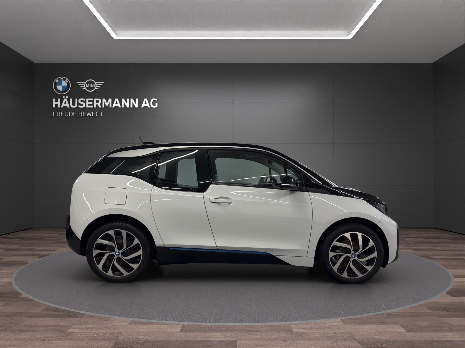 BMW i3 120 Ah-showroom-element-3