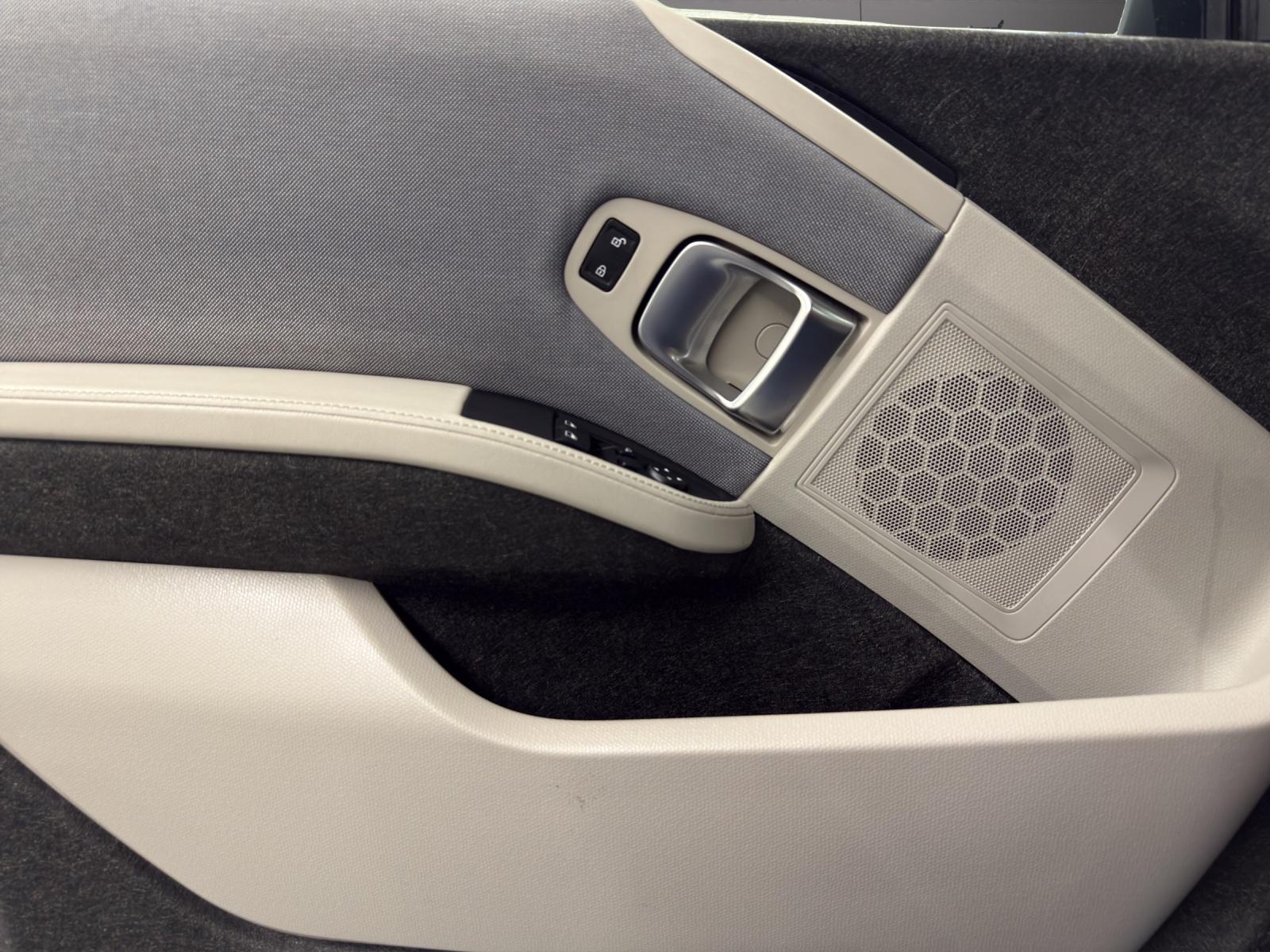 BMW i3 120 Ah-image-14