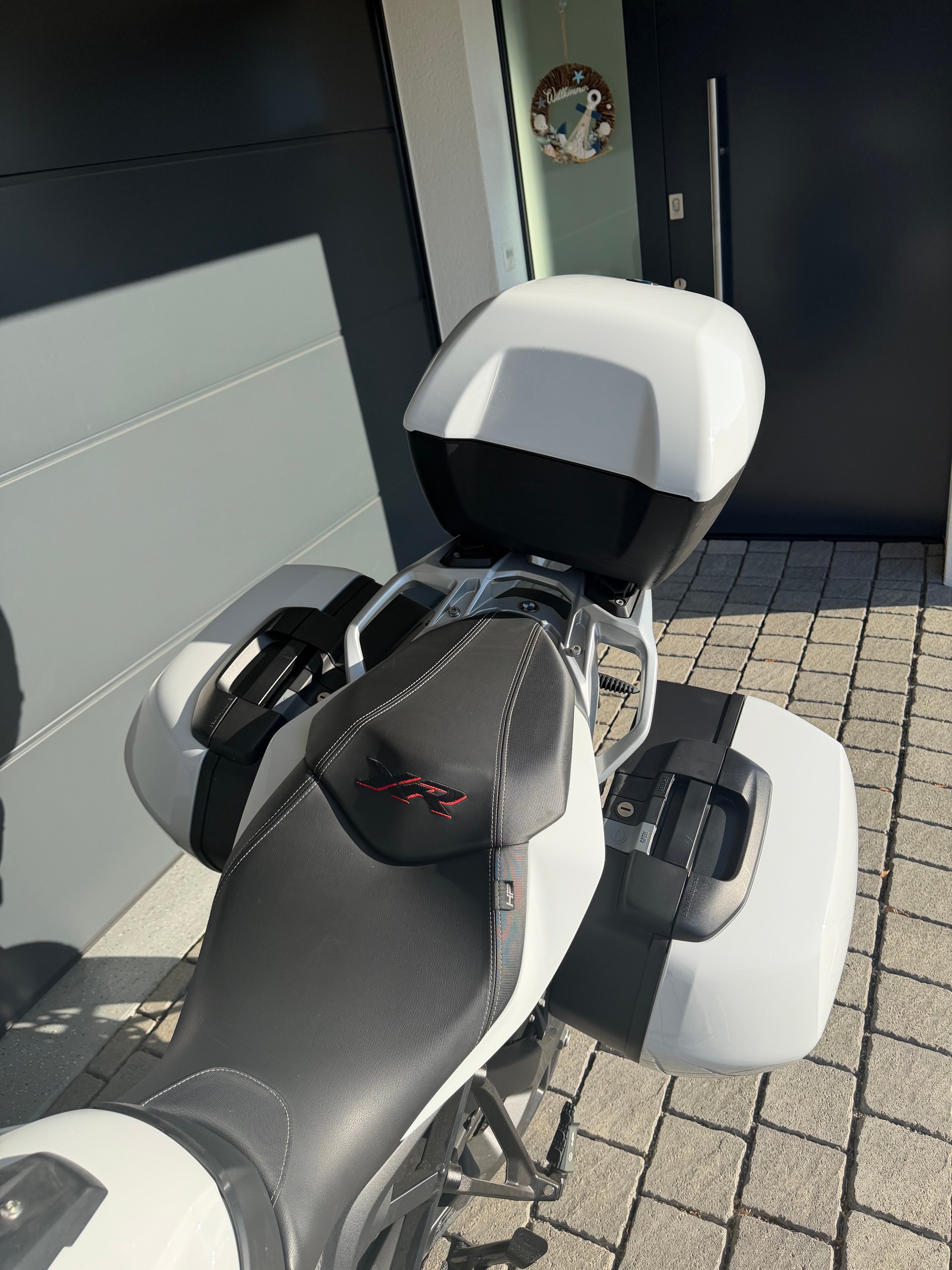 BMW S 1000 XR ABS-image-3