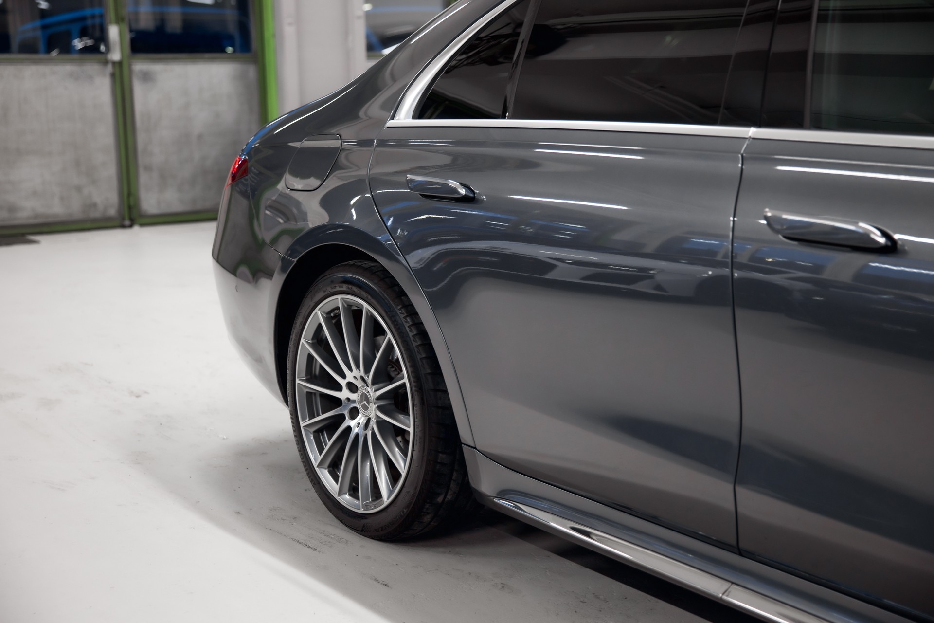 MERCEDES-BENZ S 350 d 4Matic AMG Line 9G-Tronic-image-14