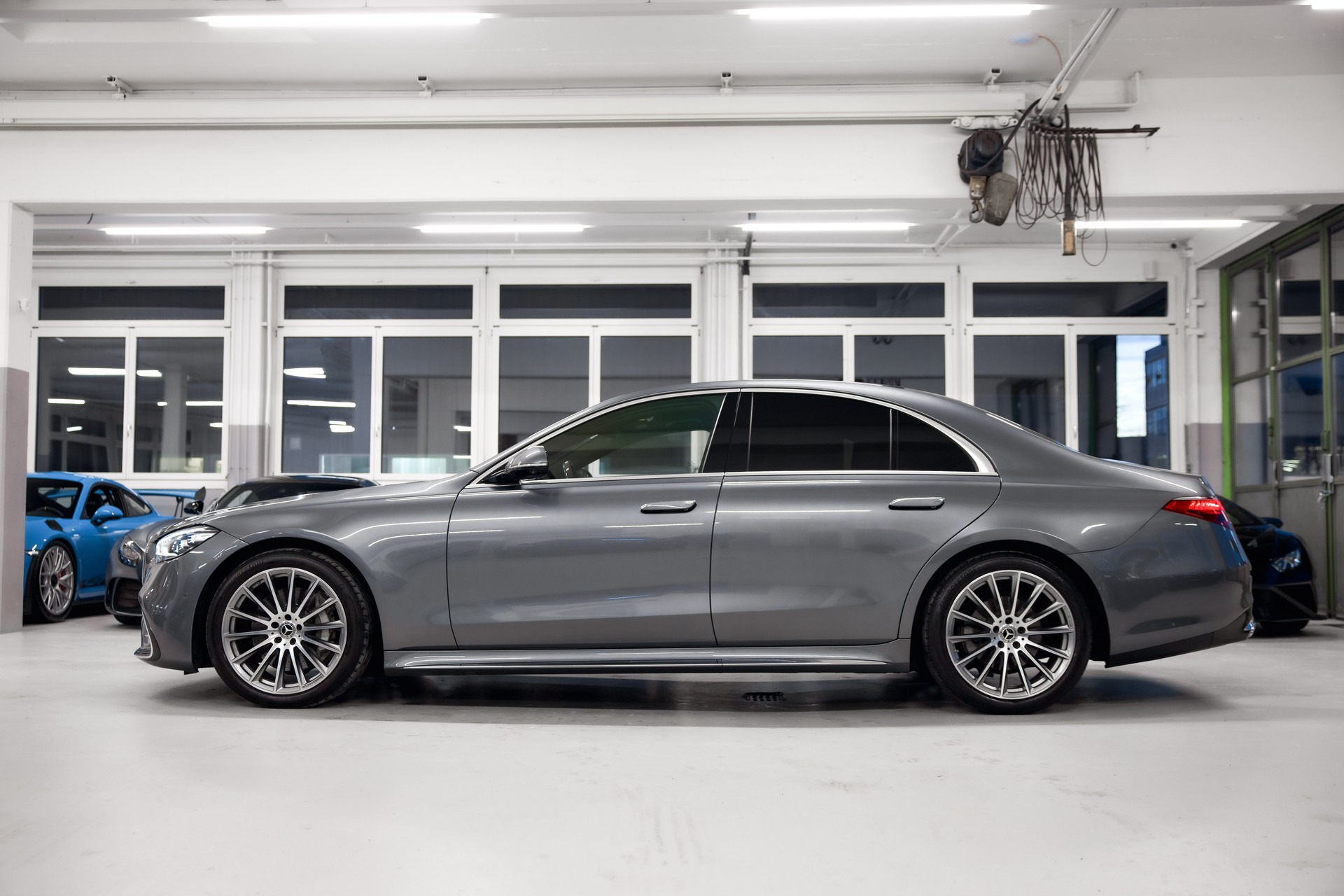 MERCEDES-BENZ S 350 d 4Matic AMG Line 9G-Tronic-image-4