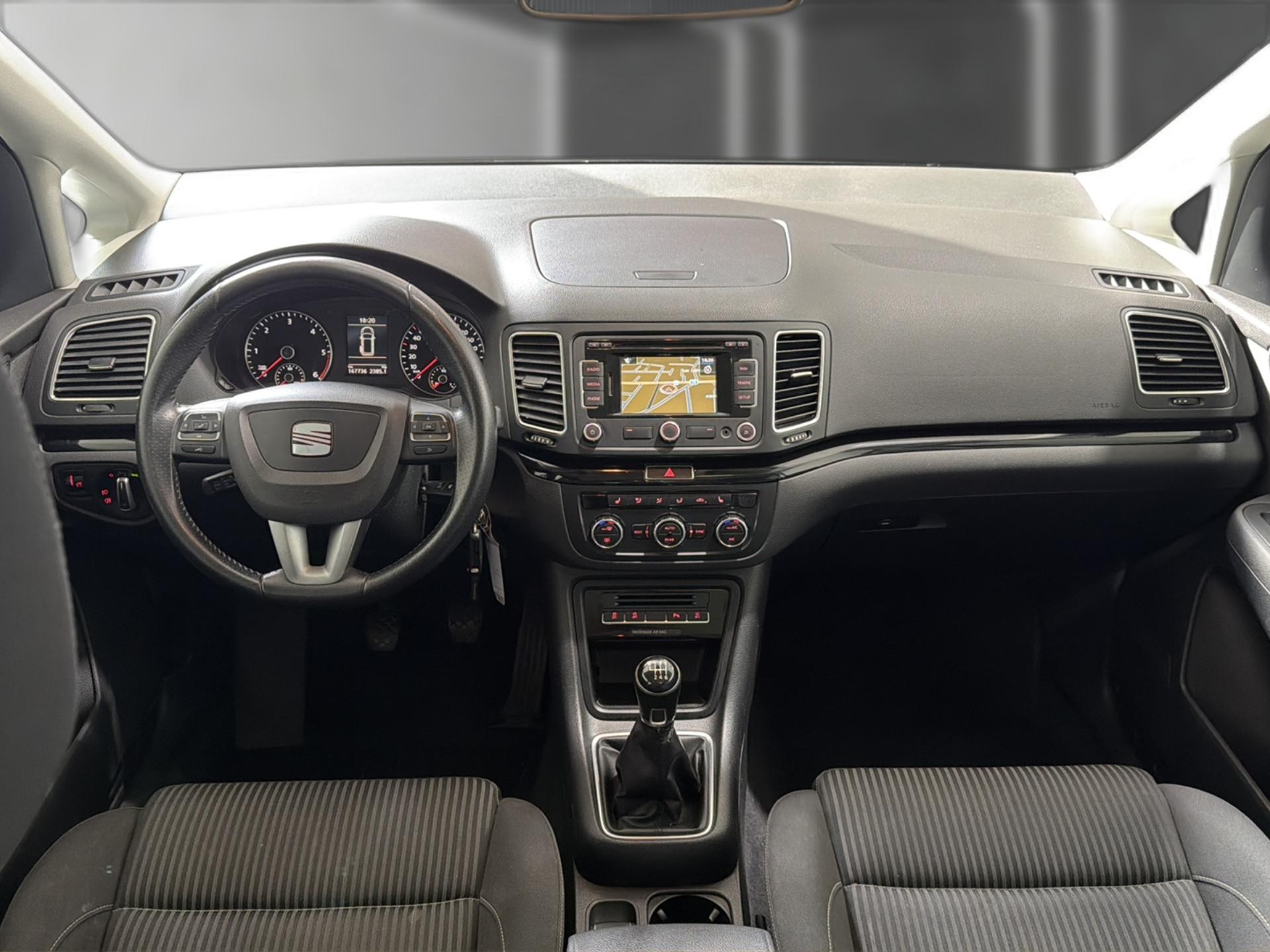 SEAT Alhambra 2.0 TDI Style 4x4-image-9