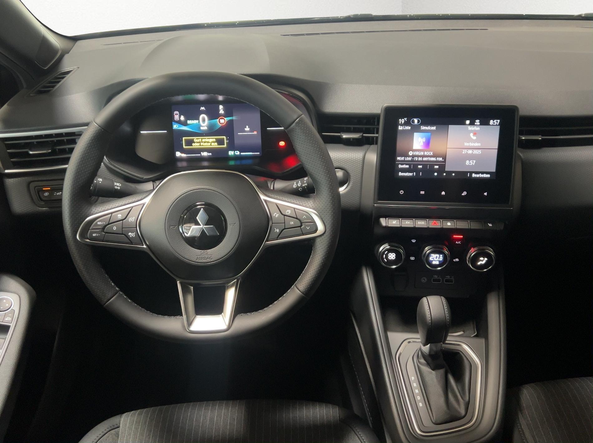 MITSUBISHI Colt 1.6 HEV Intense-image-8