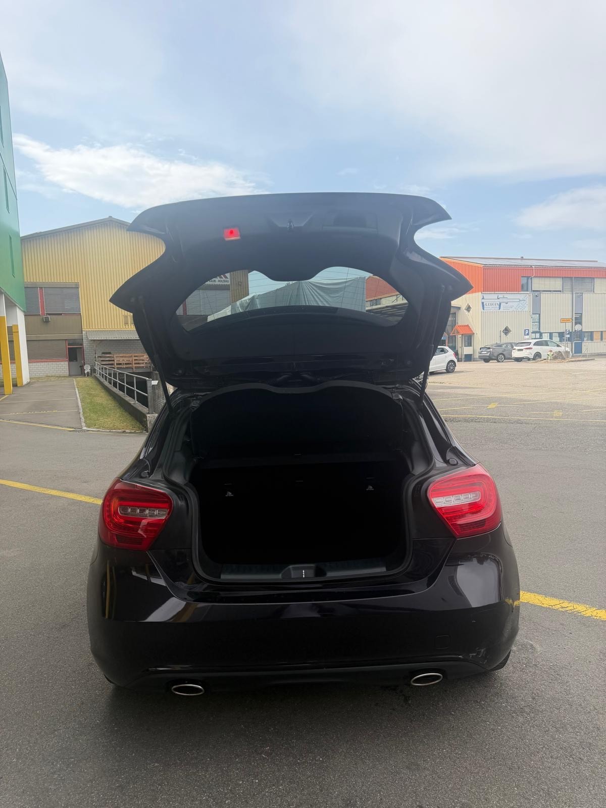MERCEDES-BENZ A 200 CDI Style-image-11