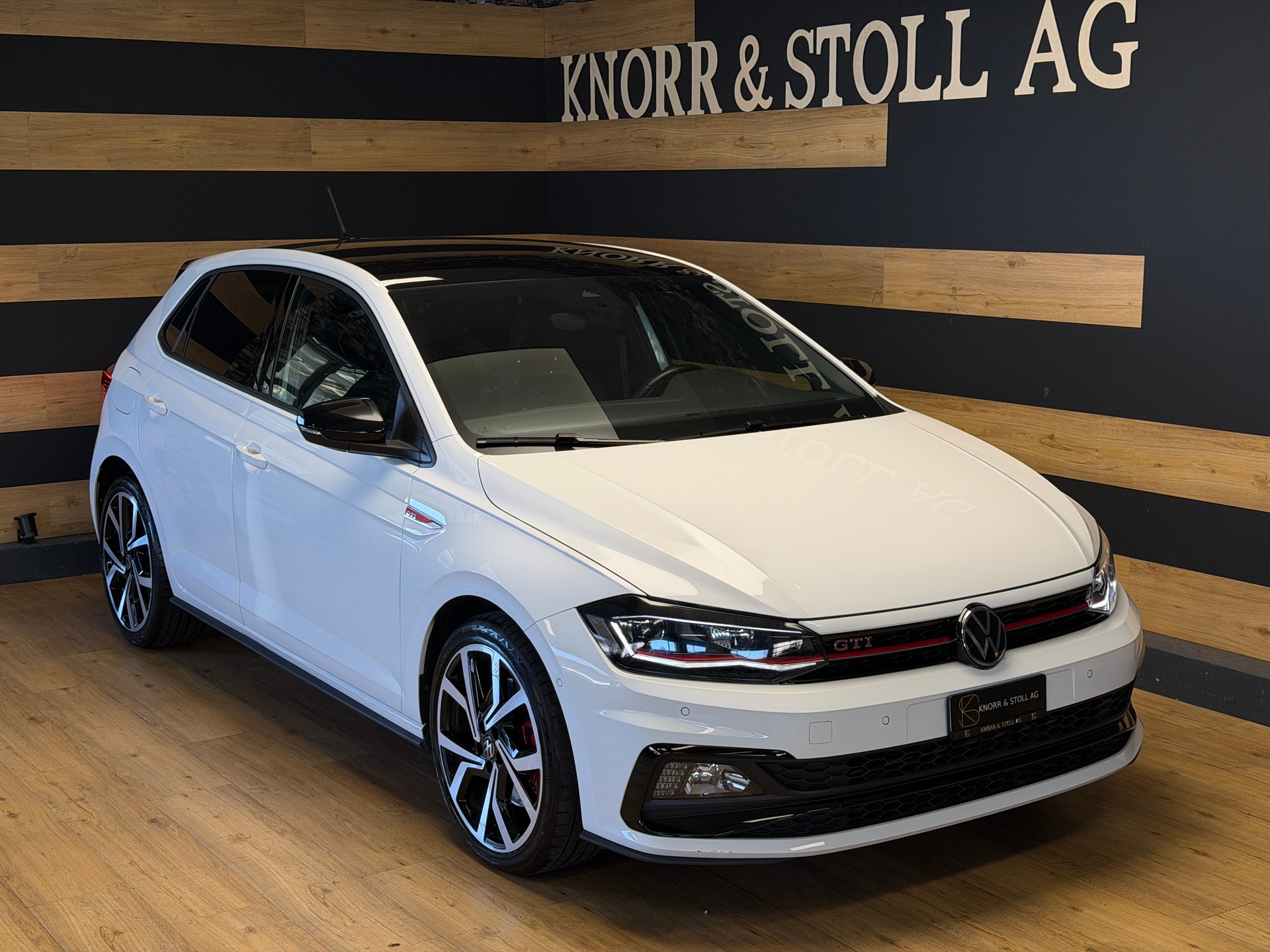 VW Polo 2.0 TSI GTI DSG-showroom-element-3