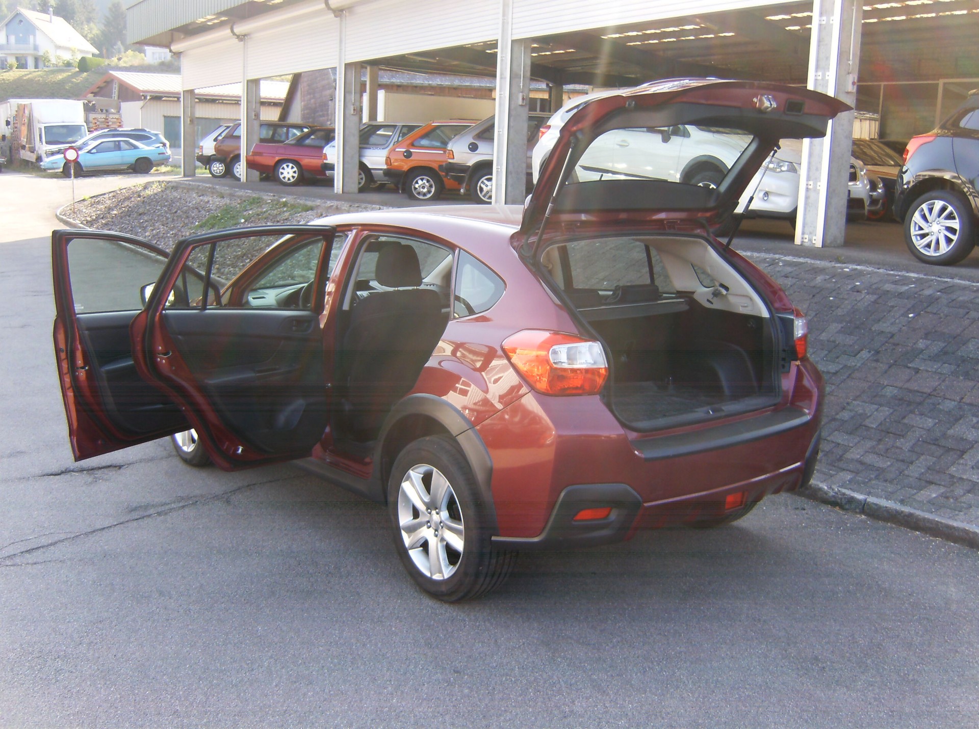 SUBARU XV 2.0D Swiss One AWD-image-4