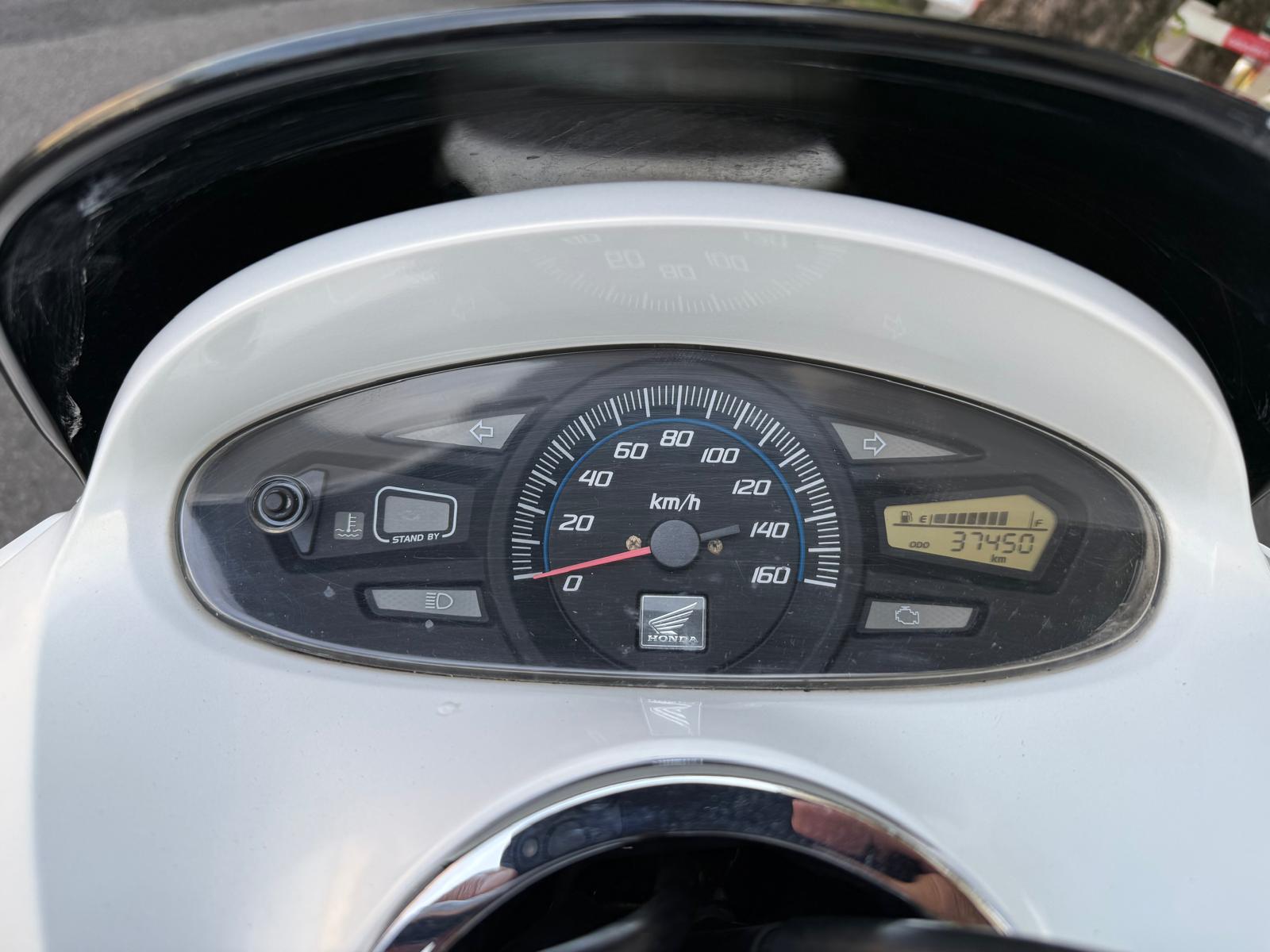 HONDA PCX 125 i-image-9