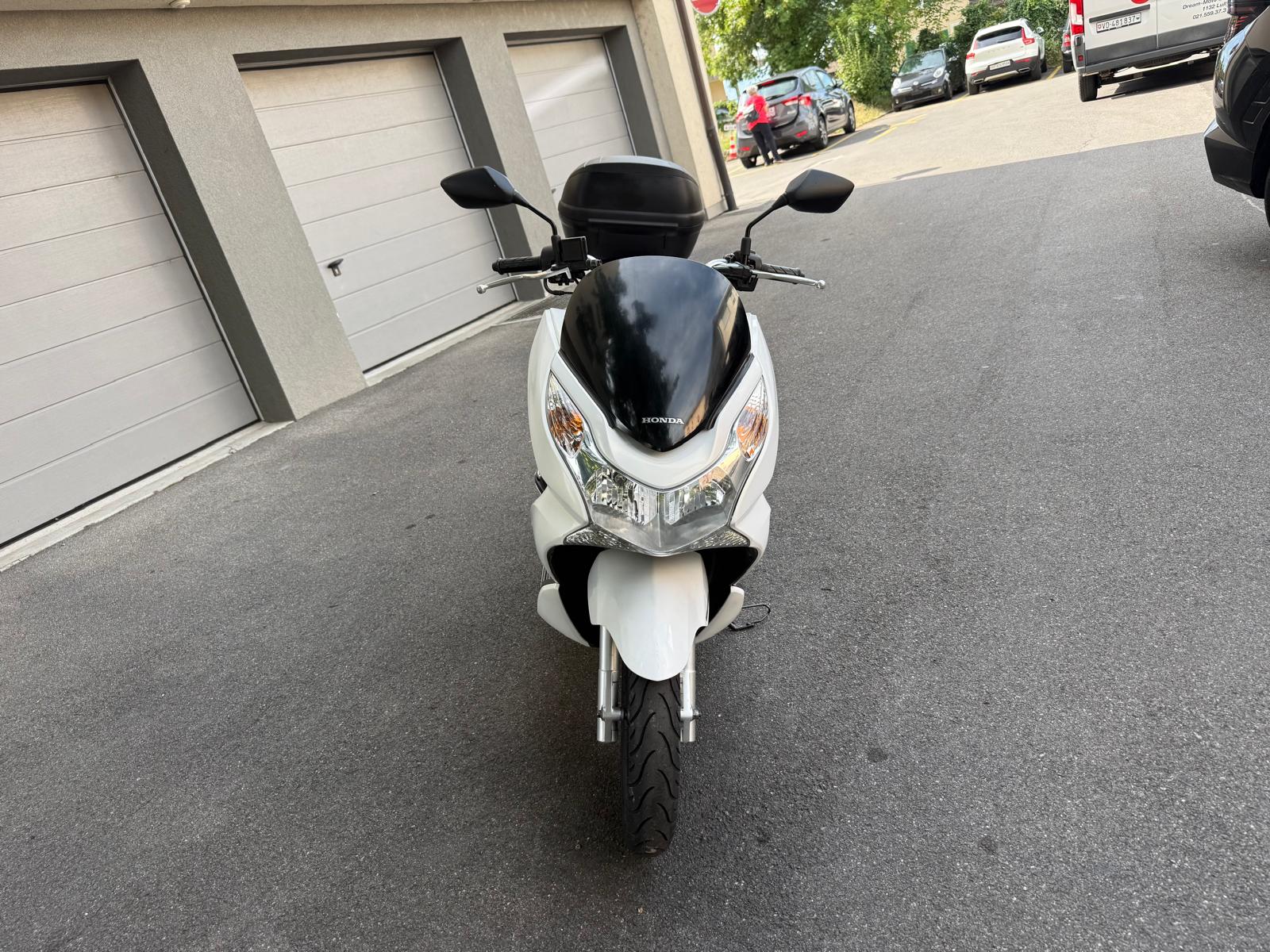 HONDA PCX 125 i-image-6