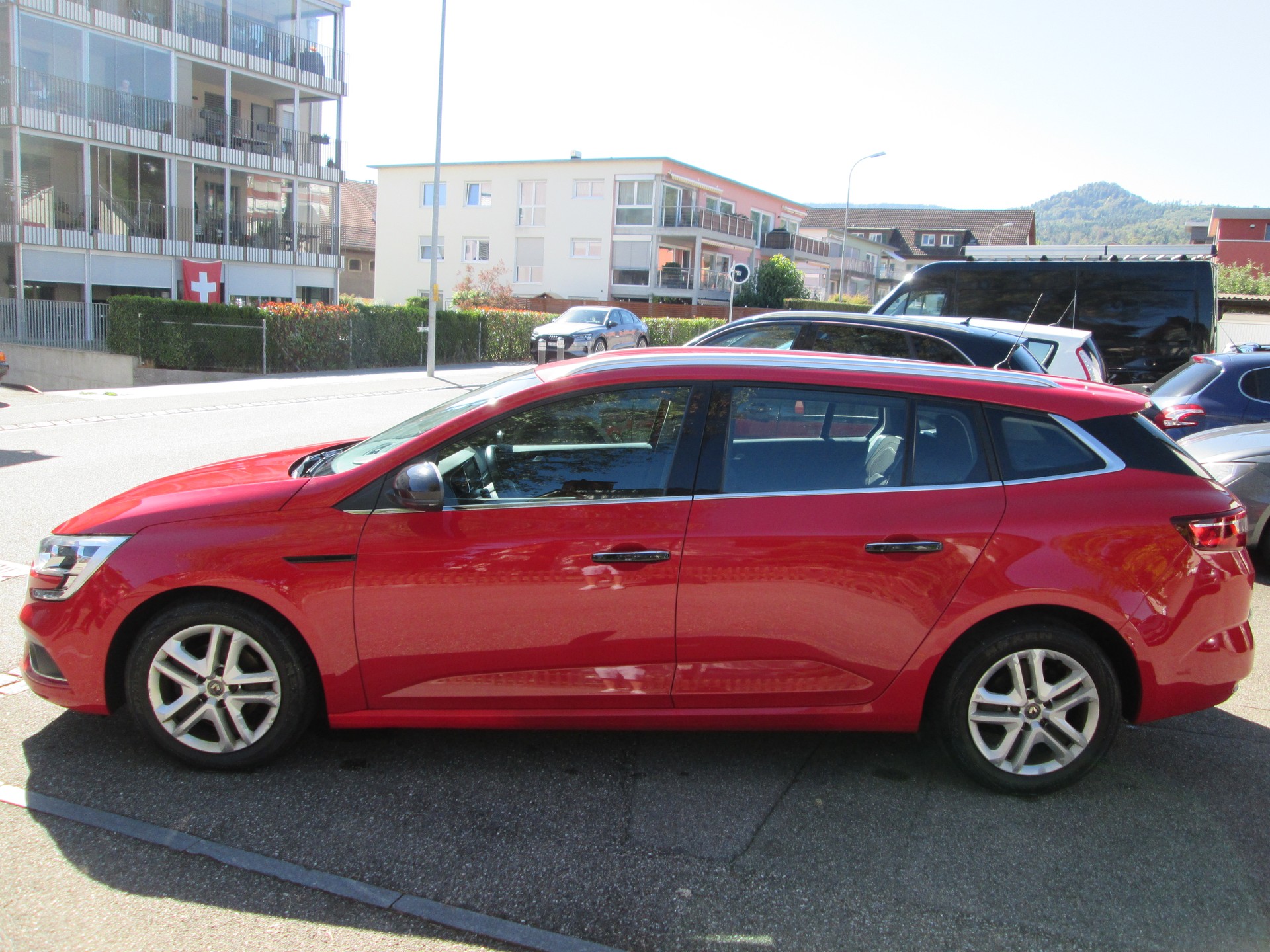 RENAULT Mégane Grandtour 1.5 dCi Business EDC-image-1