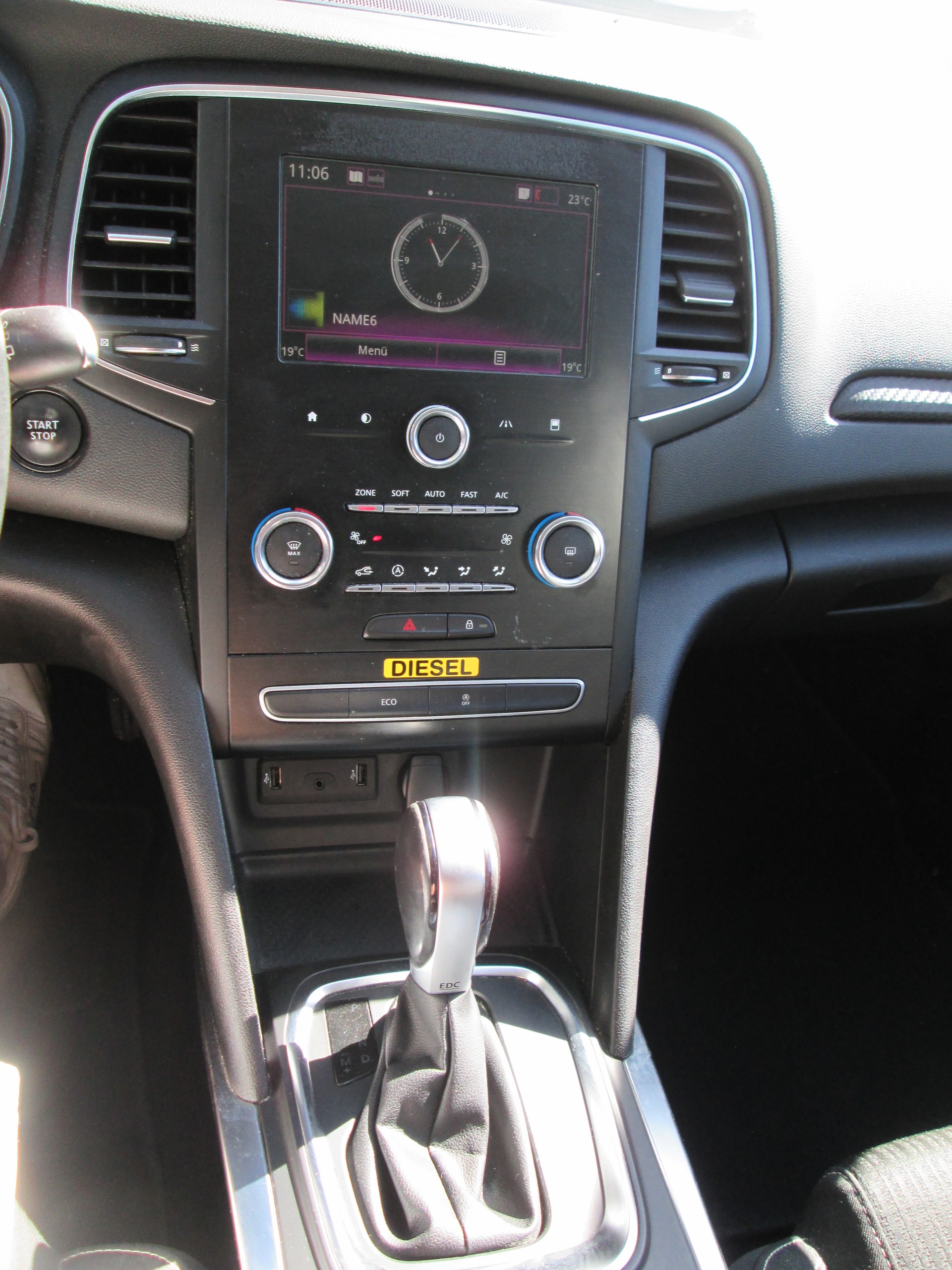 RENAULT Mégane Grandtour 1.5 dCi Business EDC-image-13