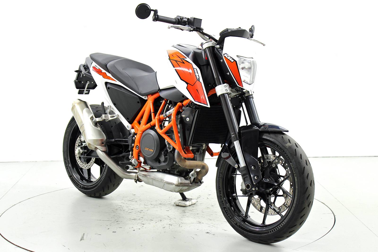 KTM 690 Duke ABS-image-1