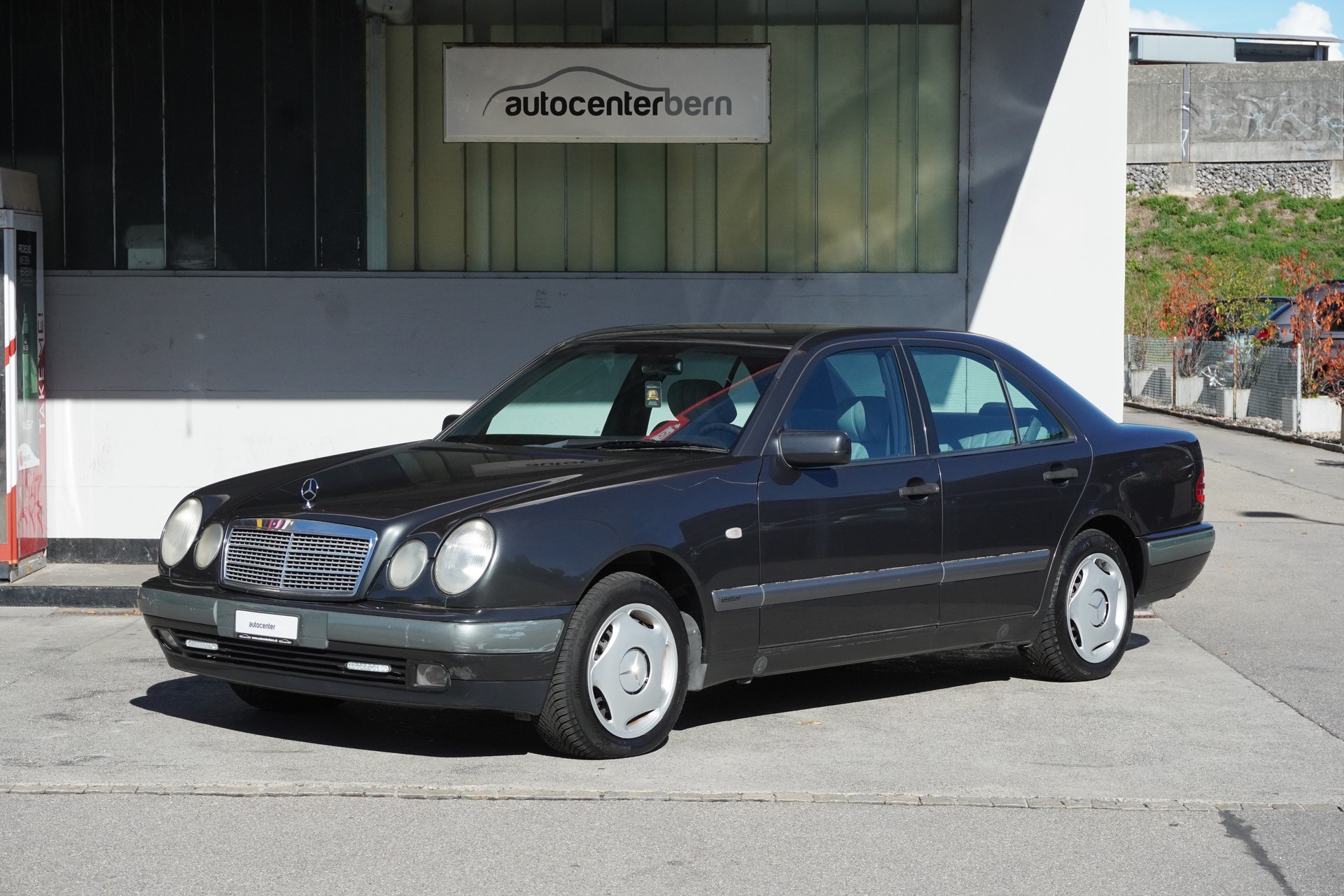 MERCEDES-BENZ E 280 Elégance 4-Matic Automatic