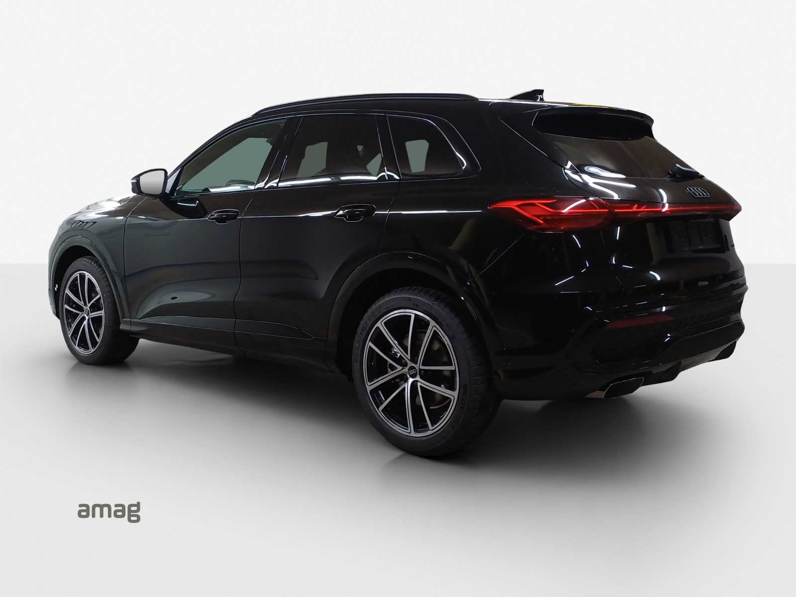 AUDI Q5 TFSI quatto 150 kW S-tronic-showroom-element-2