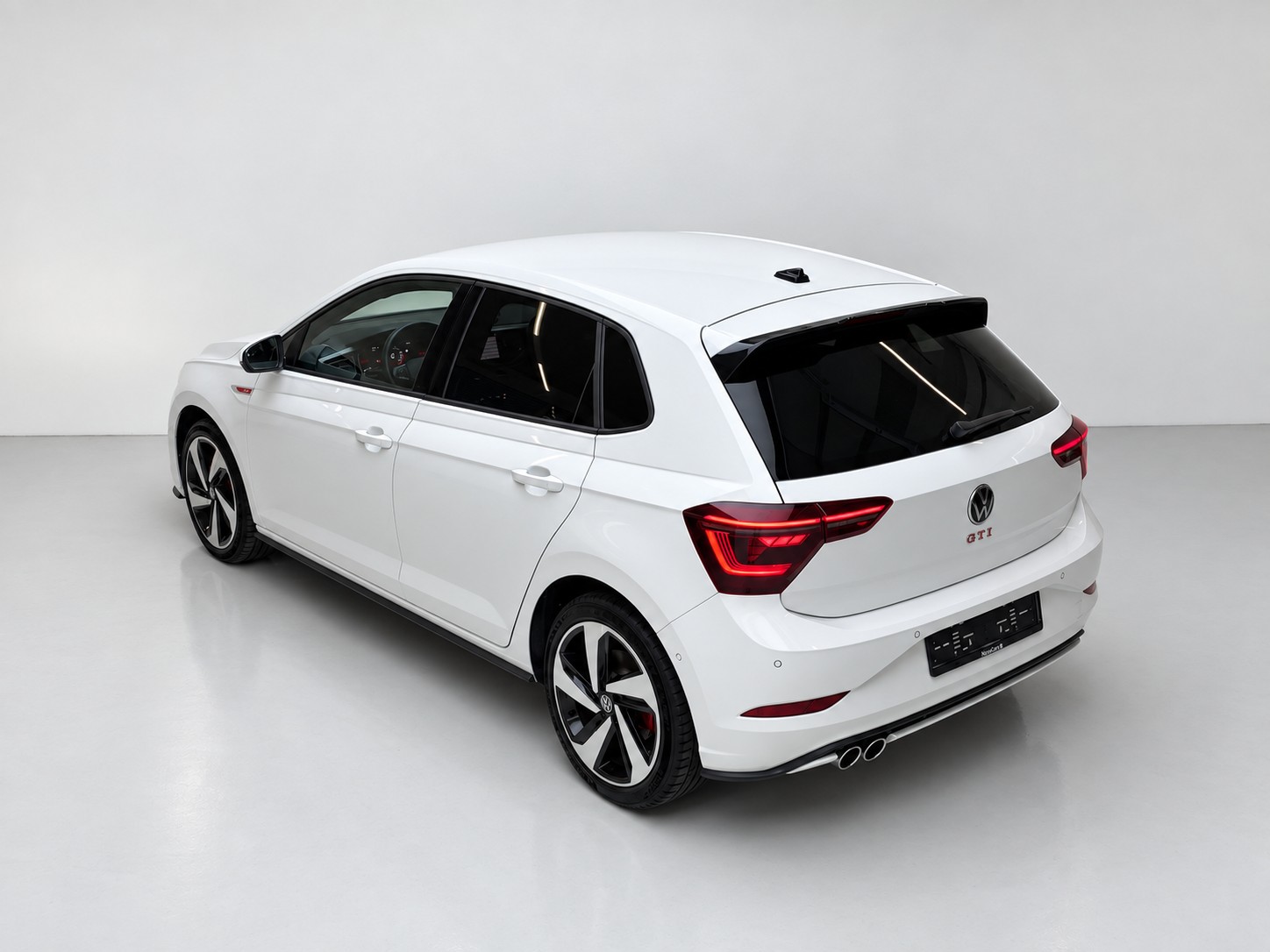 VW Polo 2.0 TSI GTI PRO-showroom-element-2