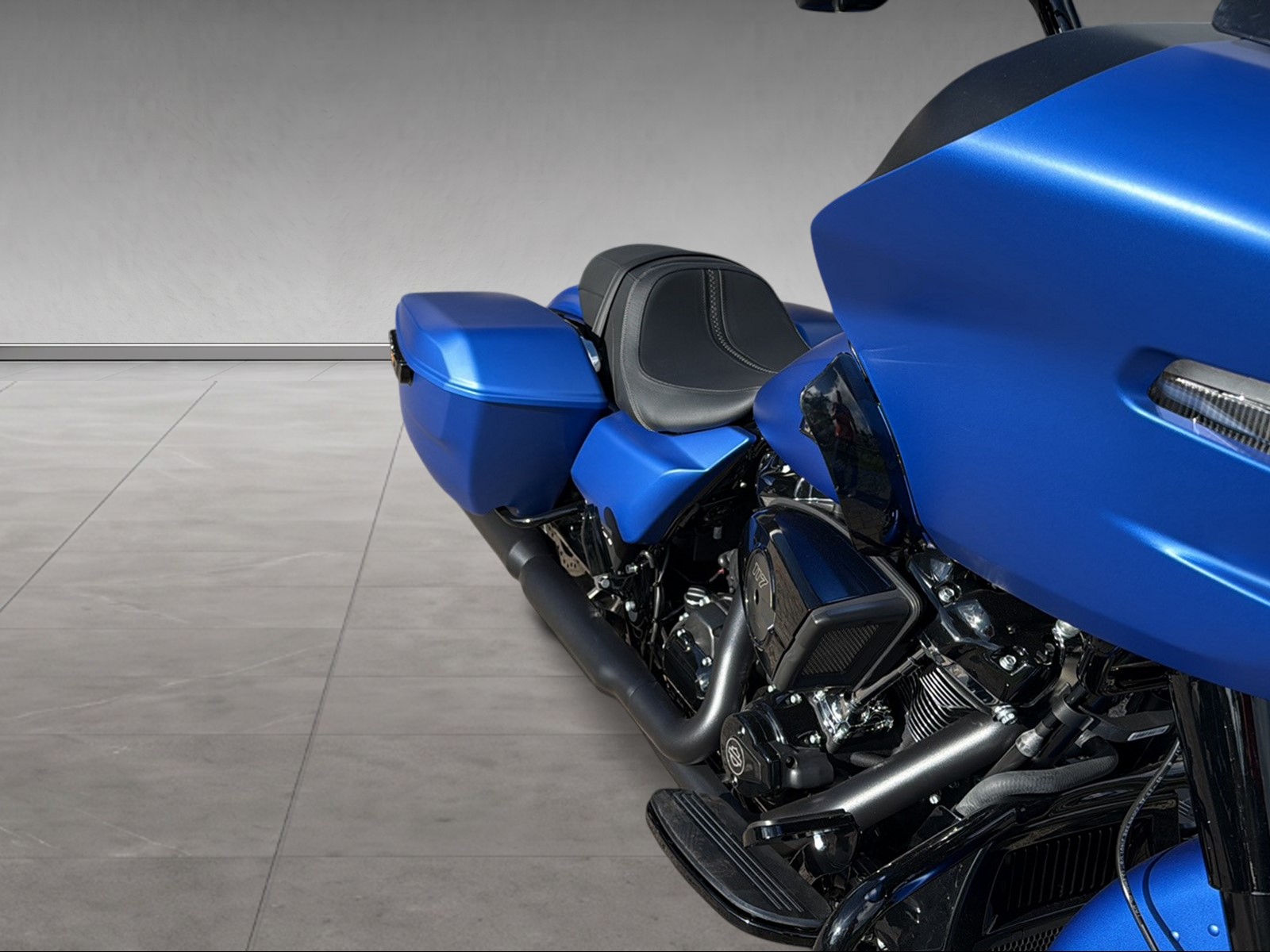 HARLEY-DAVIDSON FLTRX Road Glide Black Finish 117-image-8