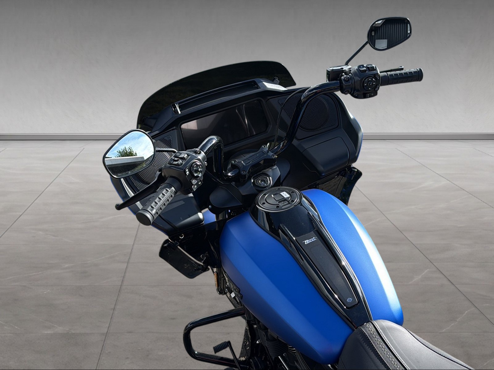 HARLEY-DAVIDSON FLTRX Road Glide Black Finish 117-image-3