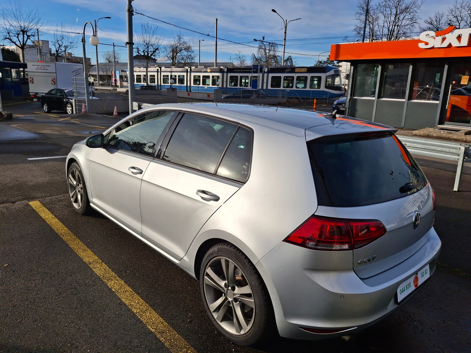 VW Golf 1.4 TSI Cup DSG-image-11