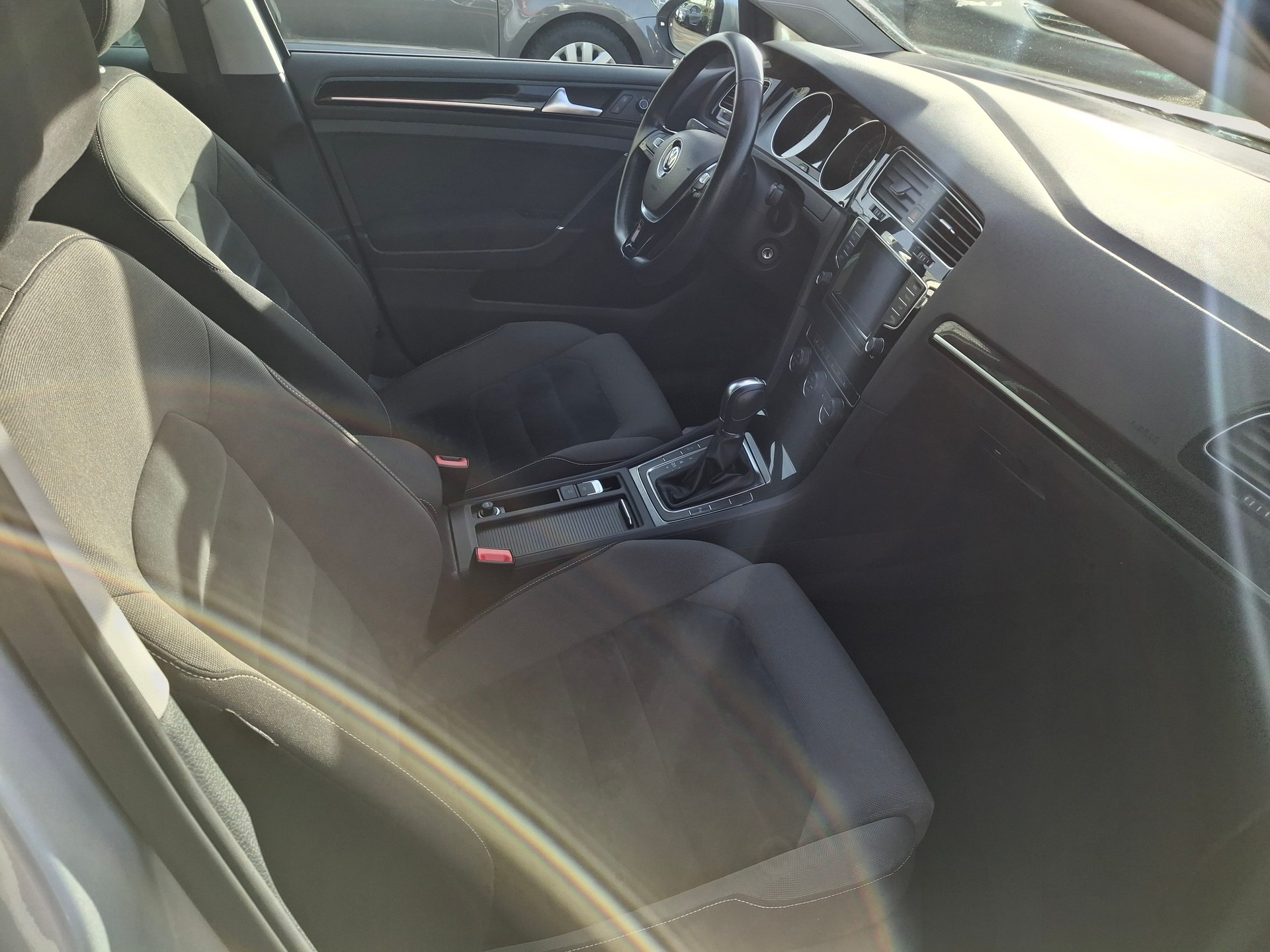 VW Golf 1.4 TSI Cup DSG-image-22
