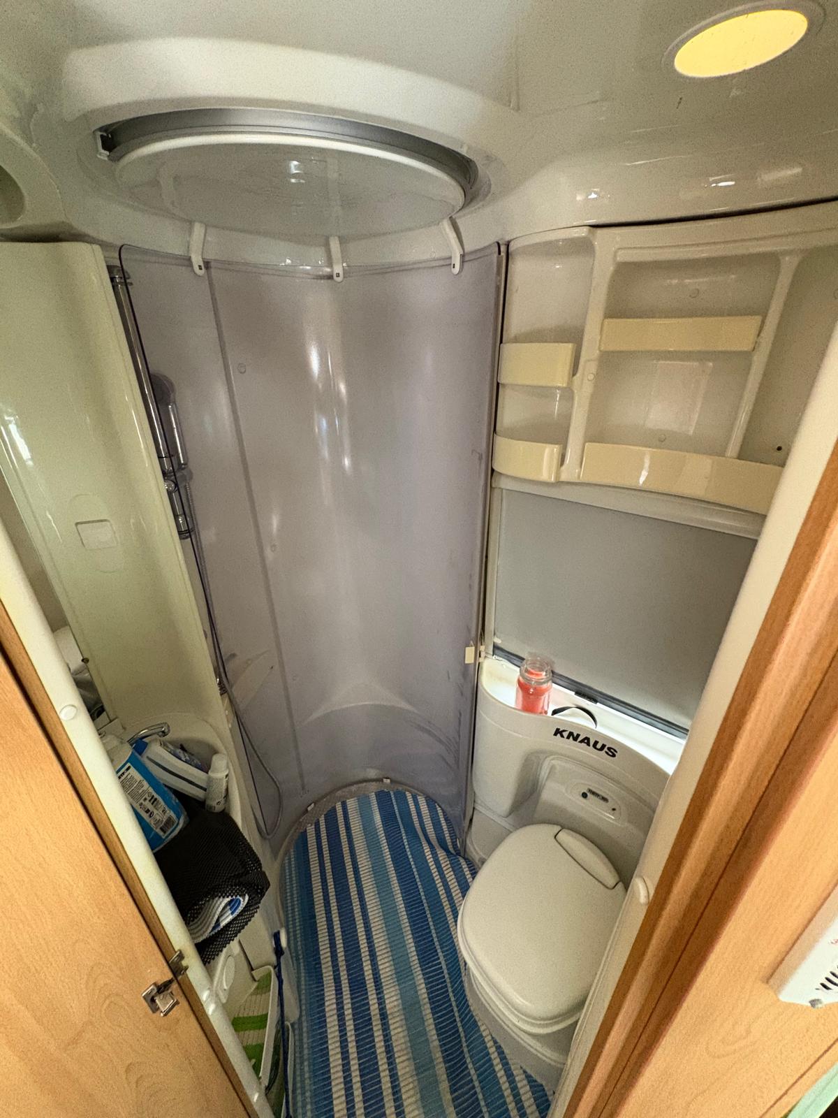 KNAUS Sun Traveller 708 G-image-5