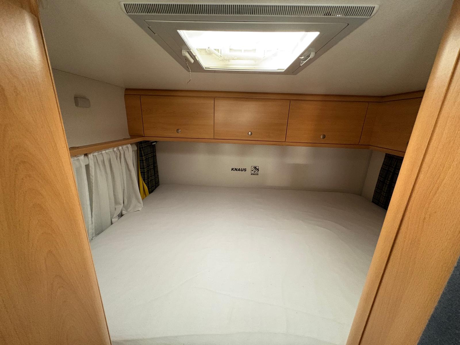 KNAUS Sun Traveller 708 G-image-4