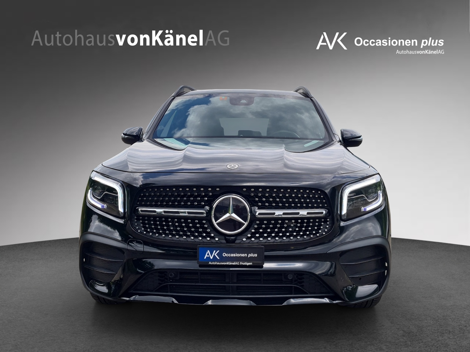 MERCEDES-BENZ GLB 250 4Matic AMG Line 8G-Tronic-showroom-element-3