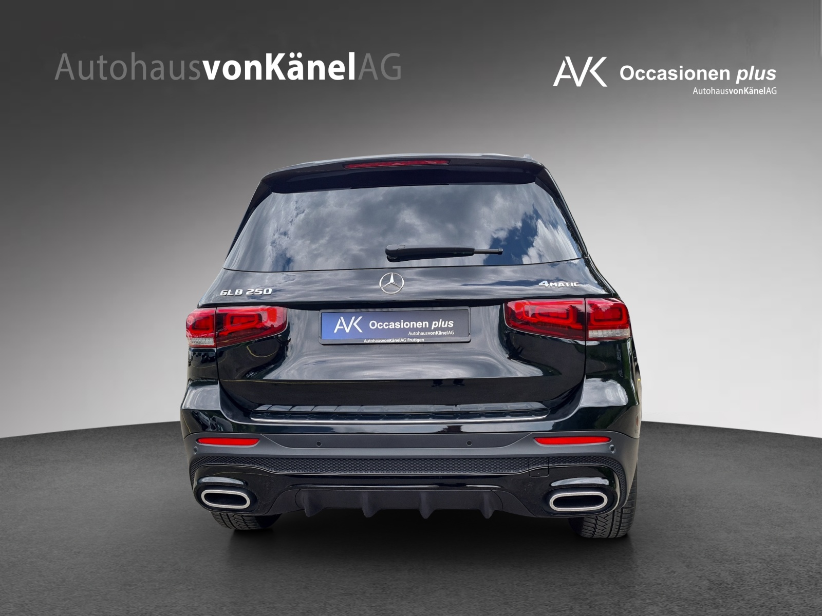 MERCEDES-BENZ GLB 250 4Matic AMG Line 8G-Tronic-image-4