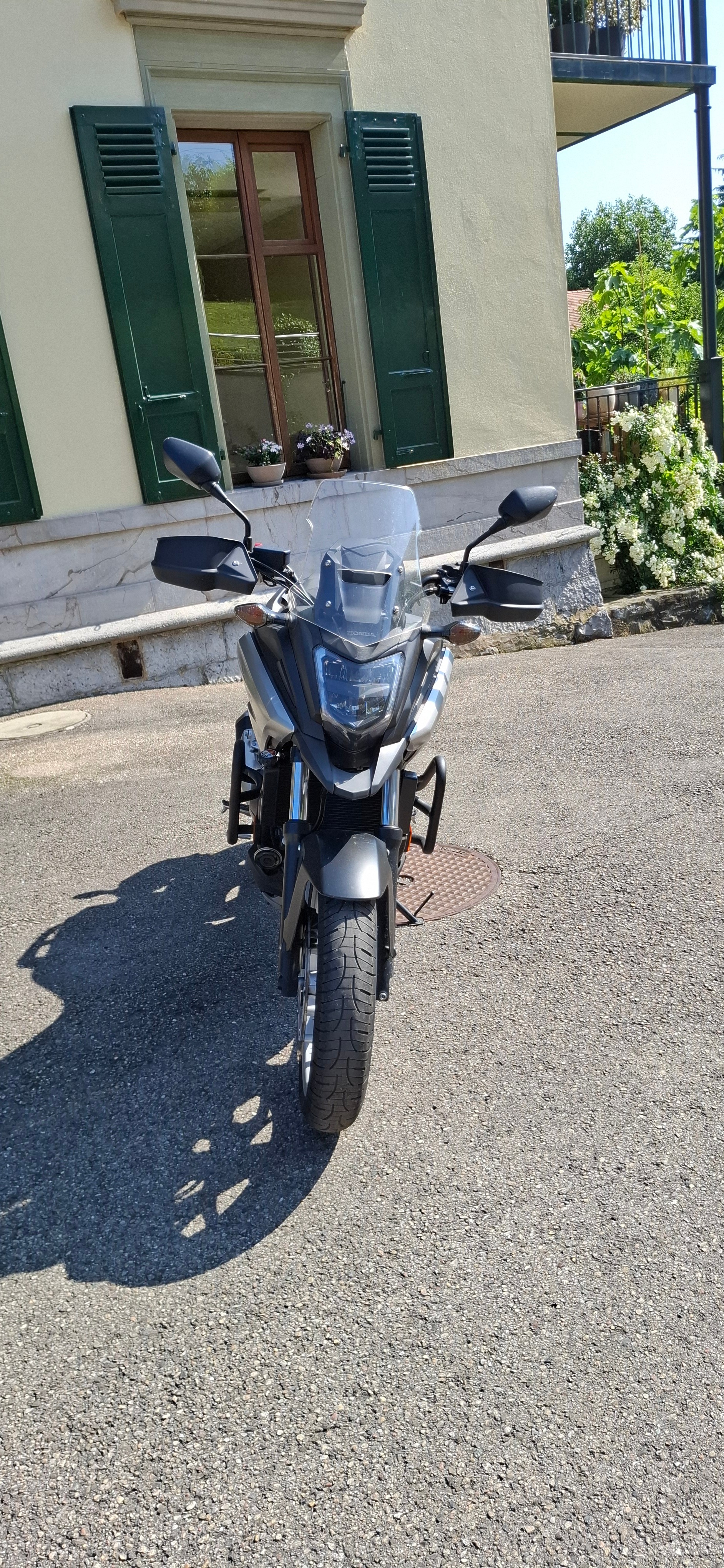 HONDA NC 750 XA ABS-image-2