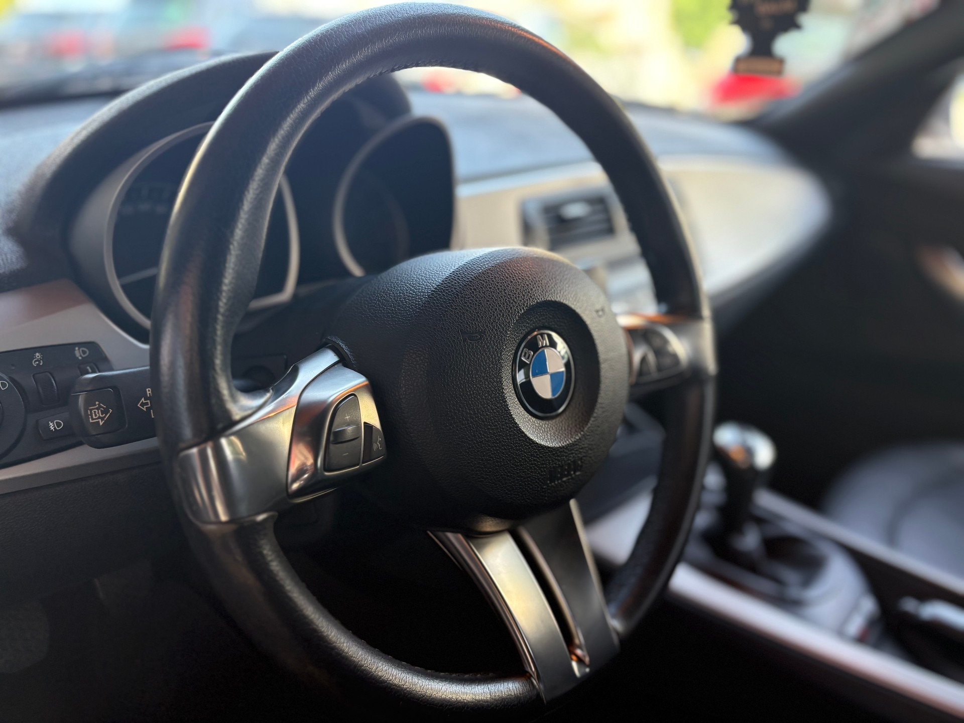 BMW Z4 2.0i Roadster-image-5