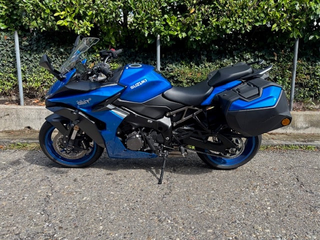 SUZUKI GSX-S 1000 GT Travel-image-3