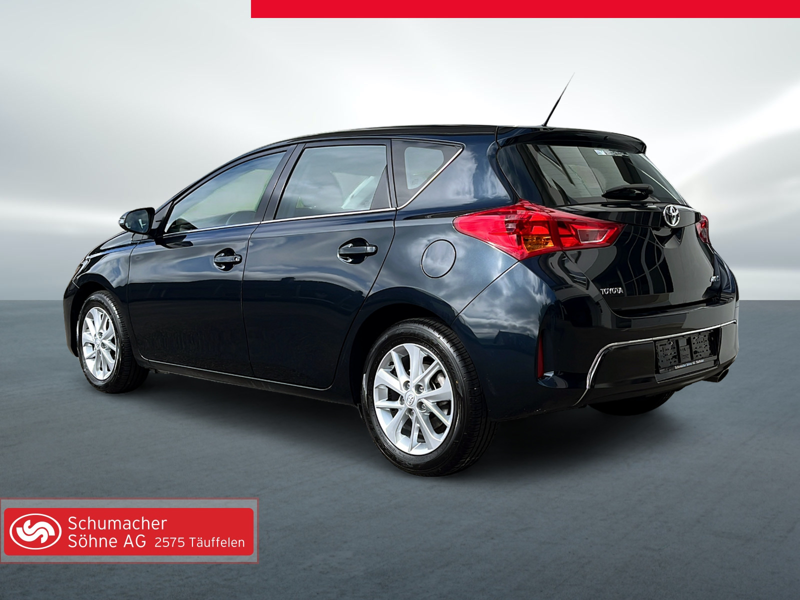 TOYOTA Auris 1.6 Luna Multidrive-showroom-element-3