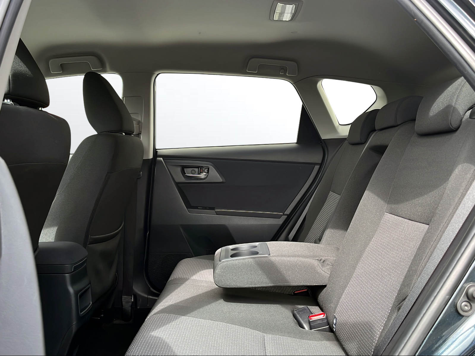TOYOTA Auris 1.6 Luna Multidrive-image-9