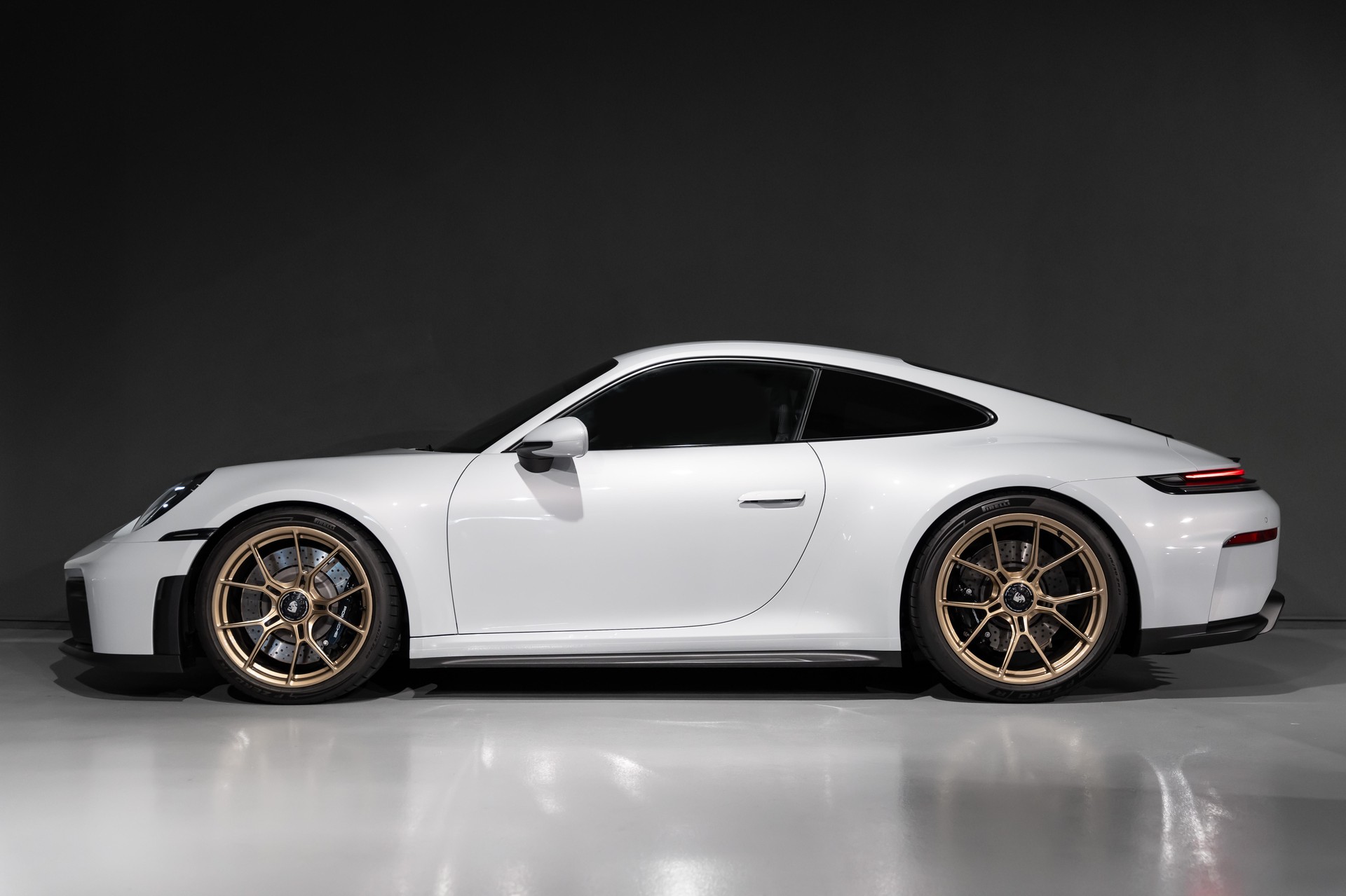 PORSCHE 911 Coupé 4.0 GT3 Touring PDK 4-Seater-showroom-element-1
