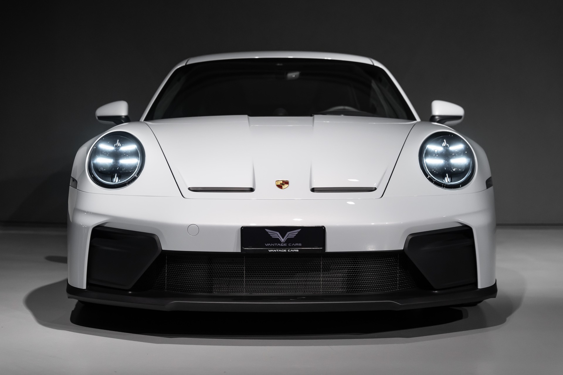 PORSCHE 911 Coupé 4.0 GT3 Touring PDK 4-Seater-showroom-element-3