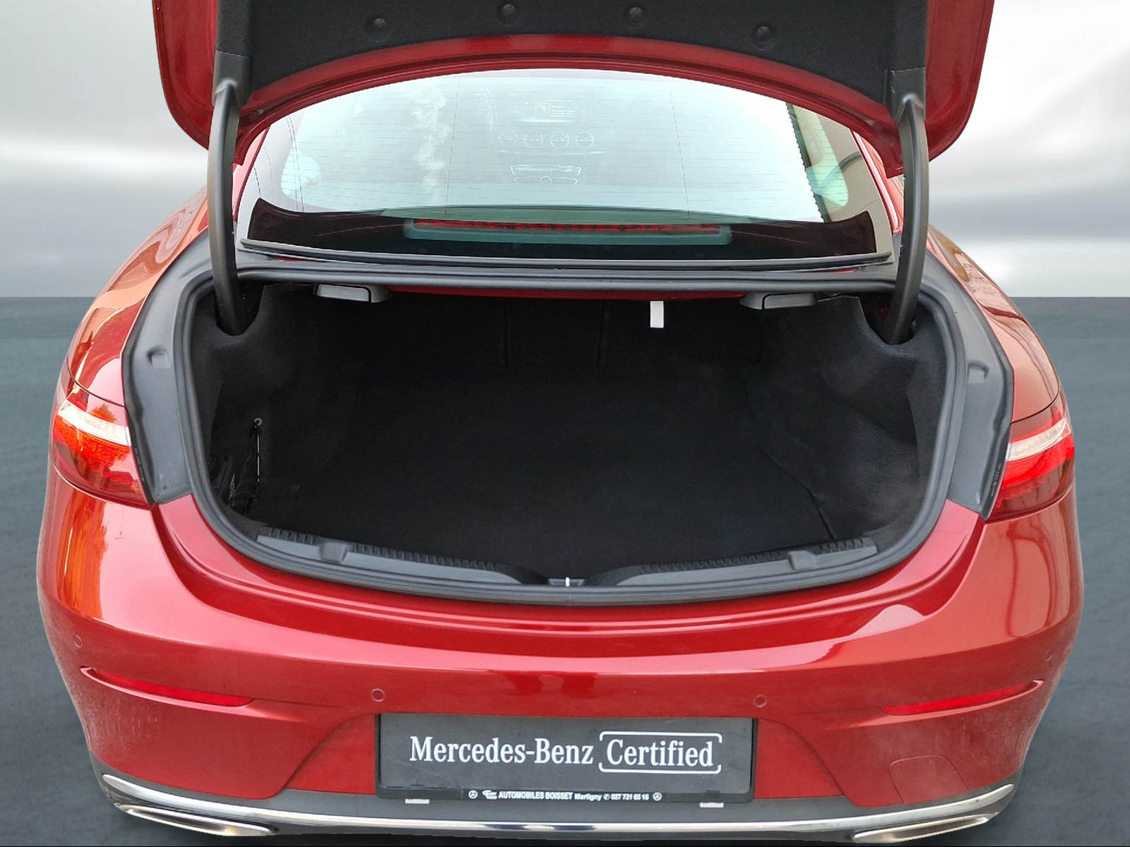 MERCEDES-BENZ E 450 Coupé Avantgarde 4 Matic 9G-Tronic-image-12