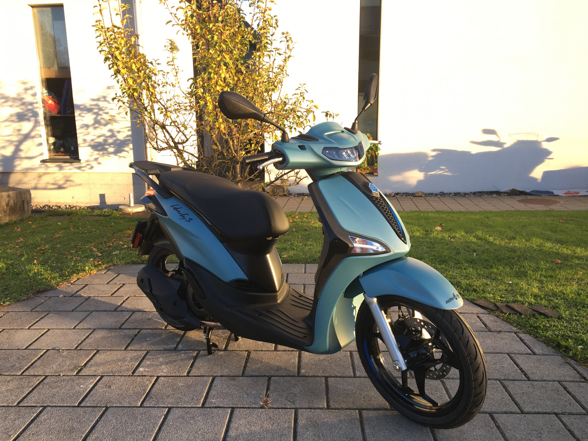 PIAGGIO Liberty 125 Sport-image-0