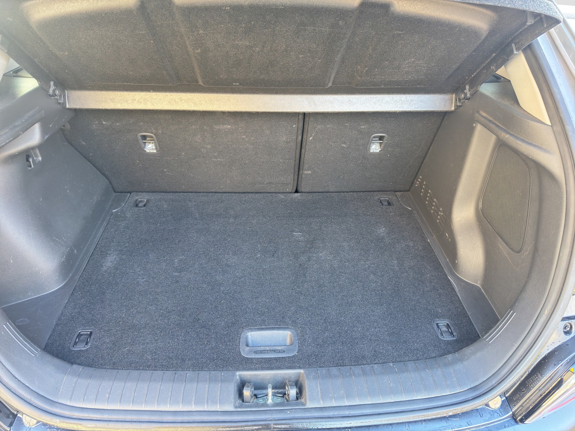 HYUNDAI Kona 1.6 T-GDi Amplia 4WD DCT-image-11