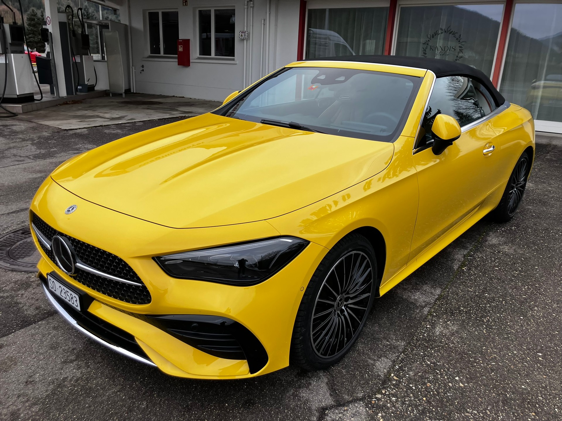 MERCEDES-BENZ CLE 300 Cabrio 4Matic 9G-Tronic