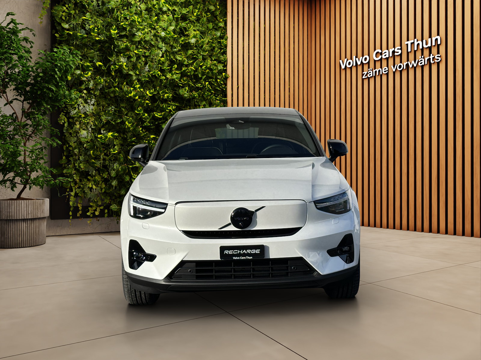 VOLVO EC40 Twin Performance Black Edition AWD-showroom-element-1