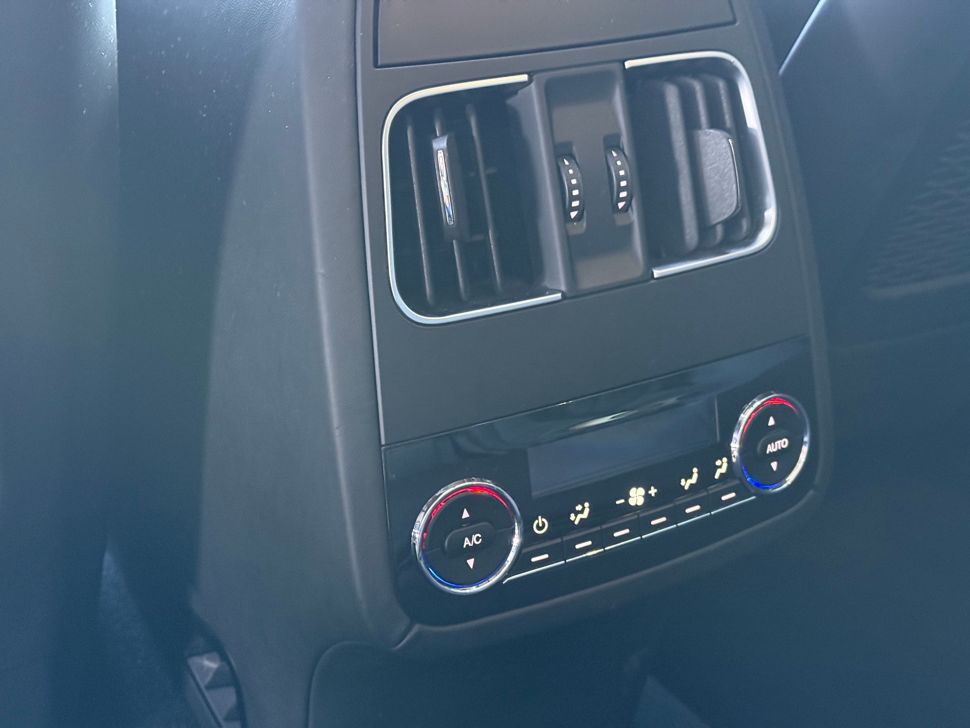 MASERATI Levante S 3.0 V6 GranSport Automatica-image-7