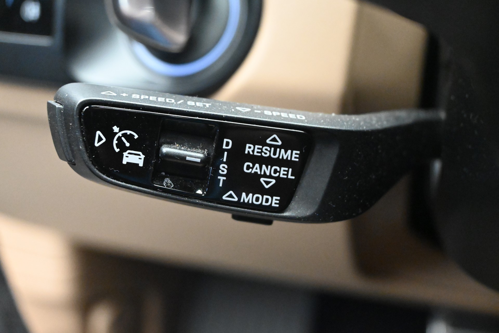 PORSCHE Cayenne Turbo S E-Hybrid-image-15