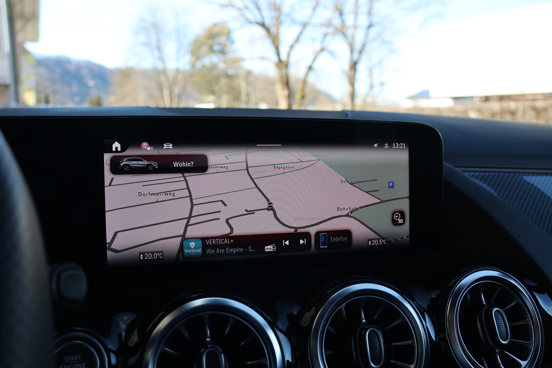 MERCEDES-BENZ GLA 220d 4Matic 8G-DCT-image-14