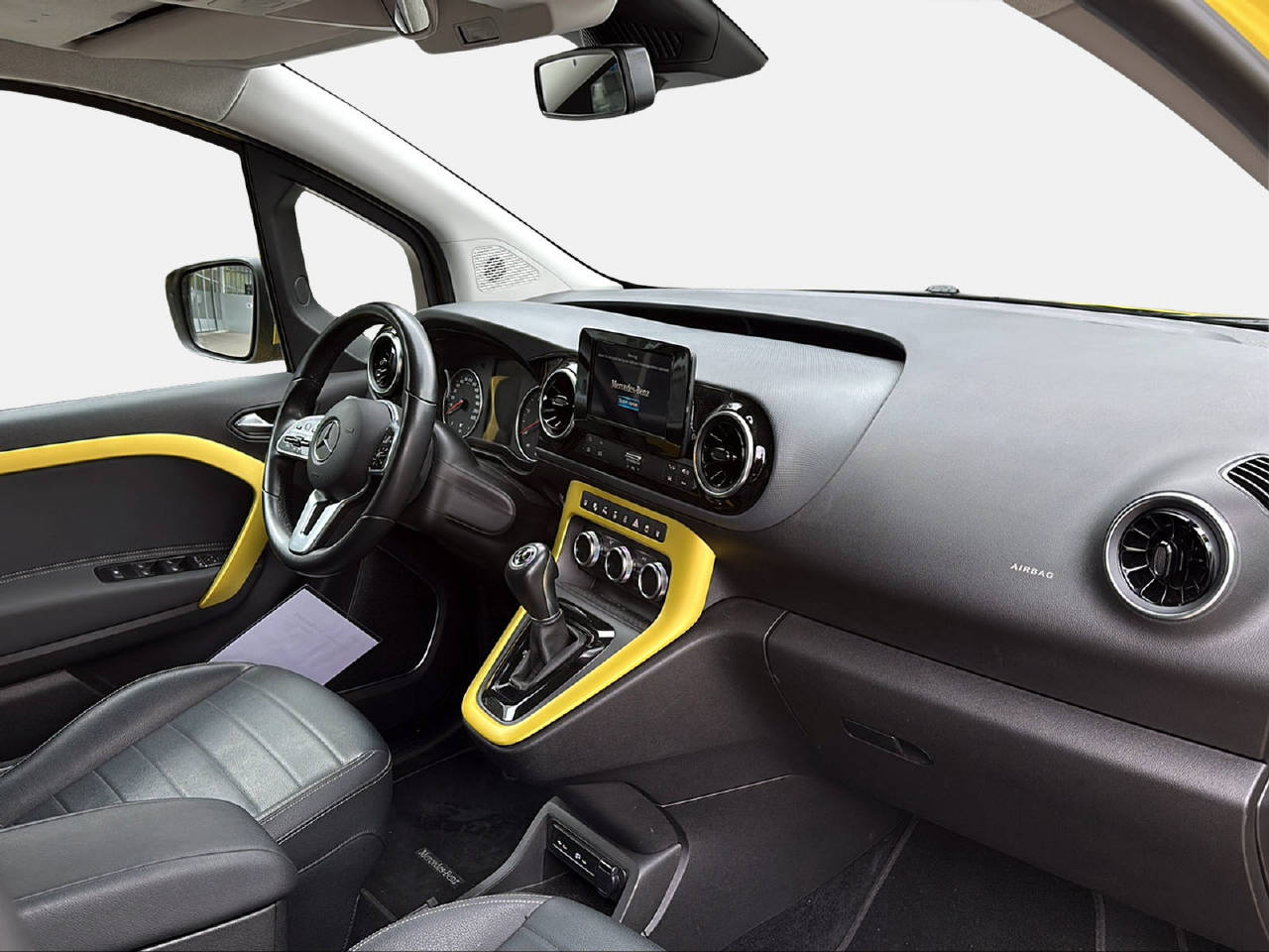 MERCEDES-BENZ 180 d Style Van S-image-11