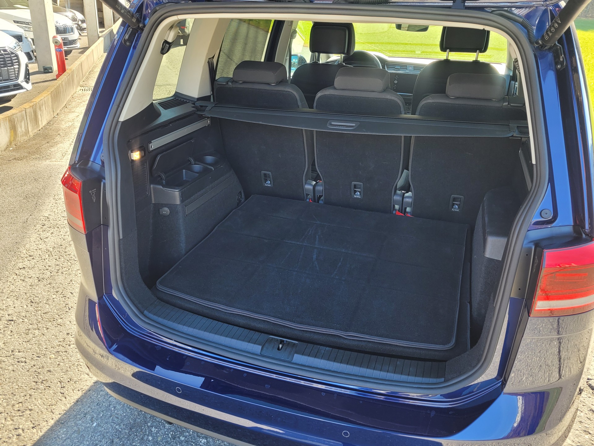VW Touran 1.5 TSI EVO Highline DSG *7-Plätzer m. Garantie*-image-6