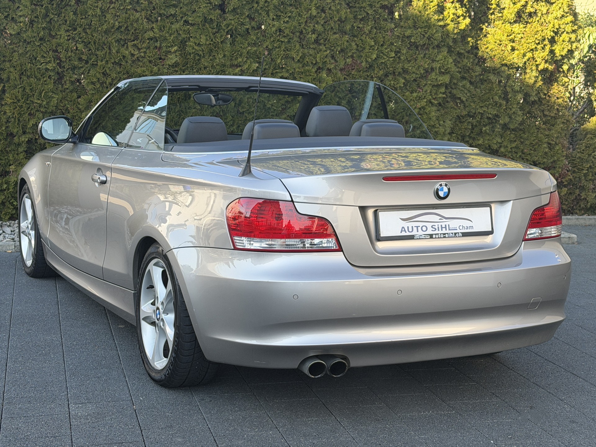 BMW 125i Cabrio Steptronic-image-12
